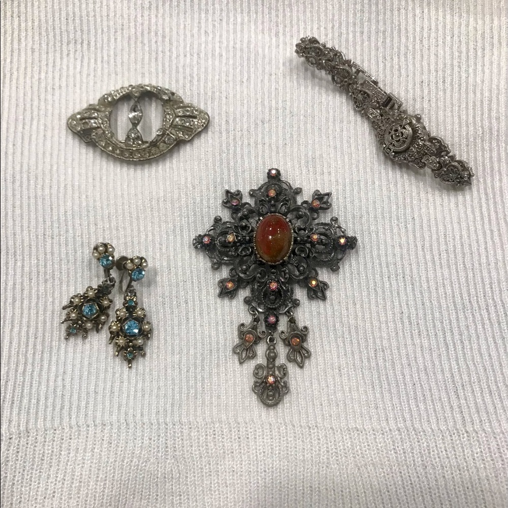 Vintage Jewelry Collection